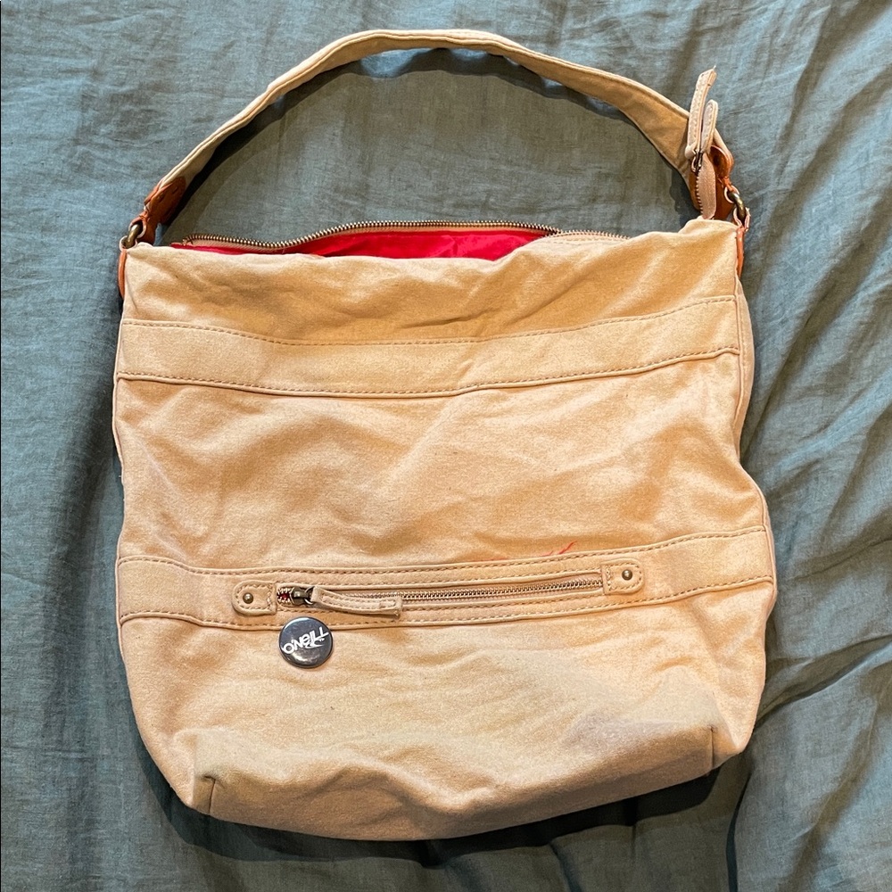 GAP Beige Shoulder Bag with Red Interior